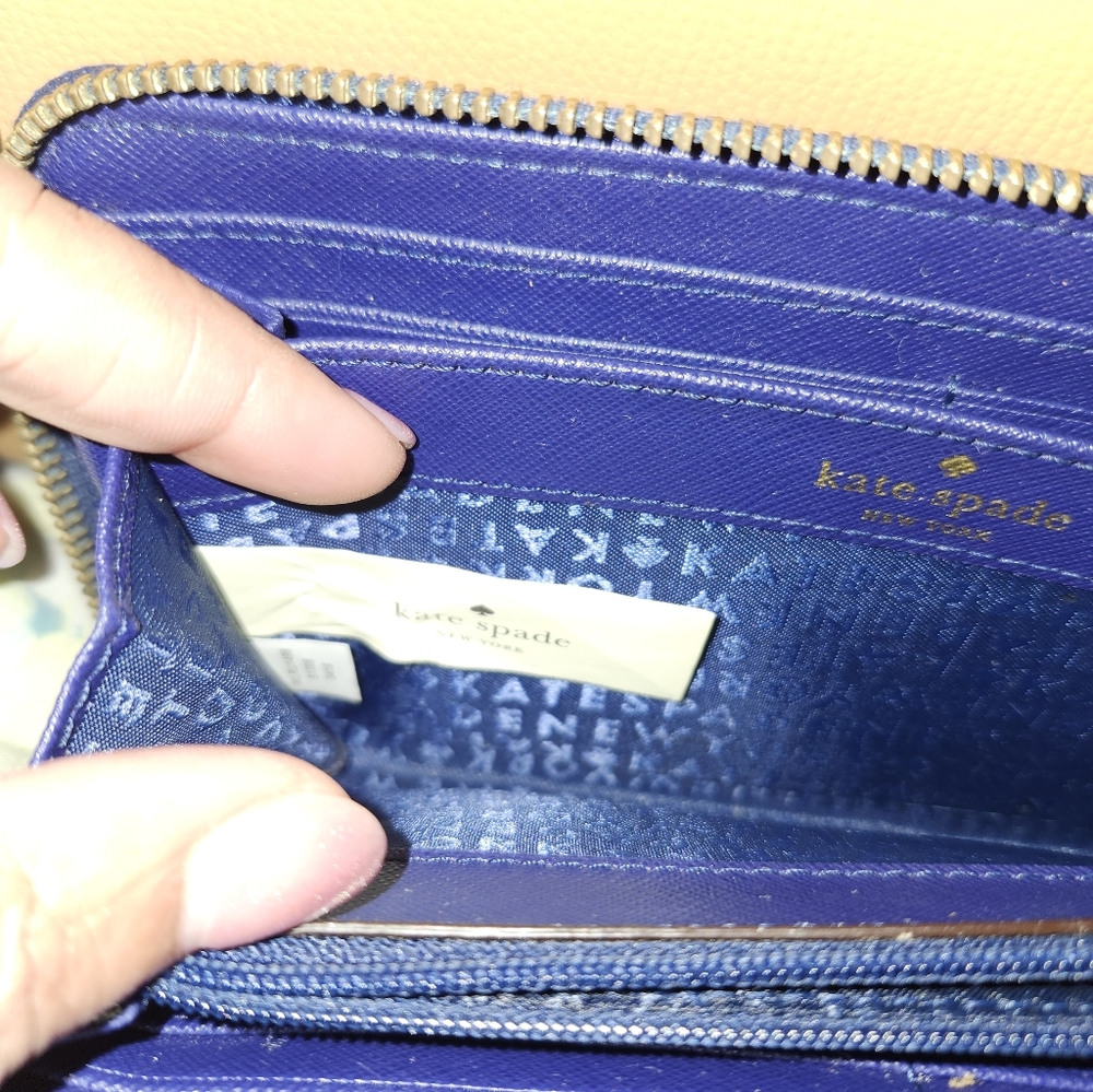KATE SPADE NAVY WALLET - Picture 2 of 7